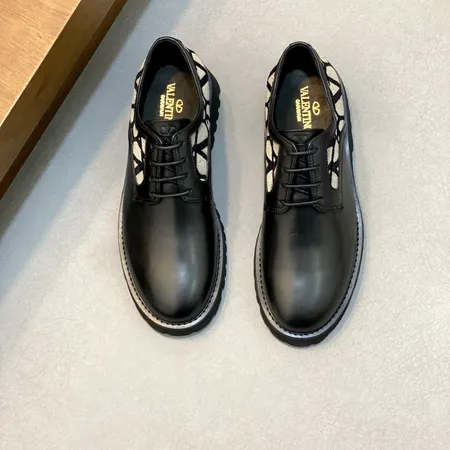 ヴァレンティノ ビジネスシューズ