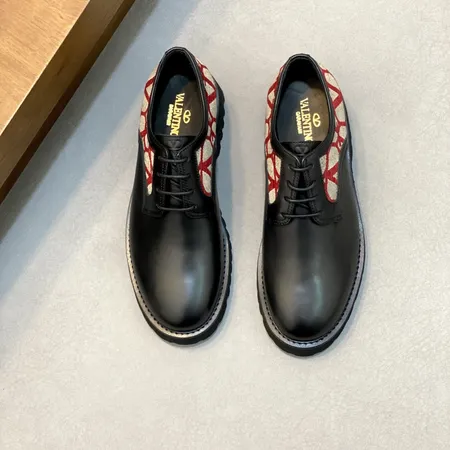 ヴァレンティノ ビジネスシューズ