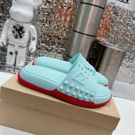 クリスチャン・ルブタン スリッパ