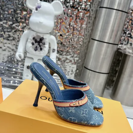 ルイヴィトン スリッパ