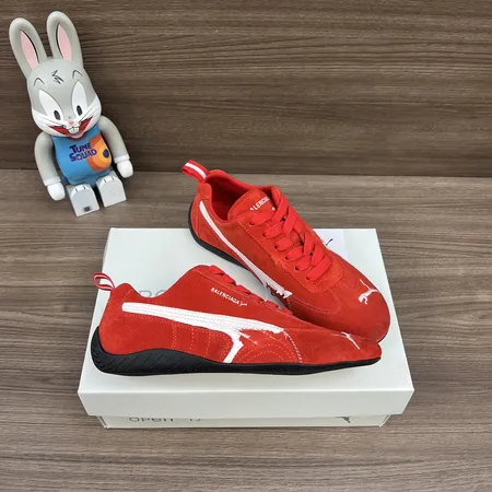 バレンシアガ カジュアルシューズ