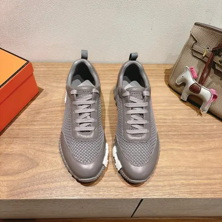 エルメス カジュアルシューズ