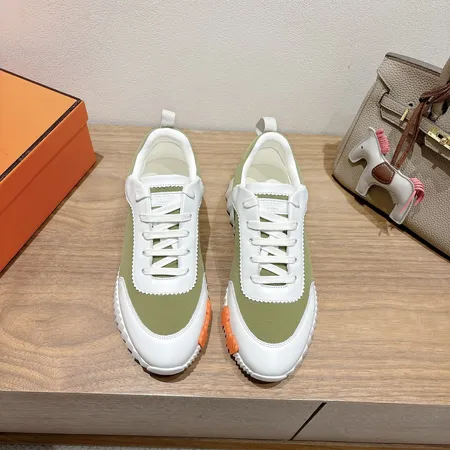 エルメス カジュアルシューズ