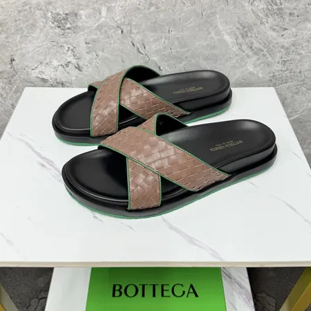 ボッテガ ヴェネタ スリッパ