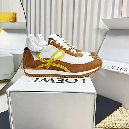 ロエベ カジュアルシューズ