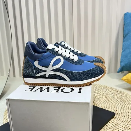 ロエベ カジュアルシューズ