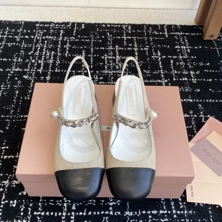 ミュウミュウ サンダル