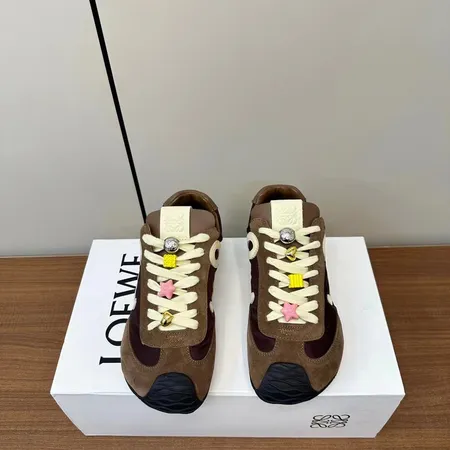 ロエベ カジュアルシューズ