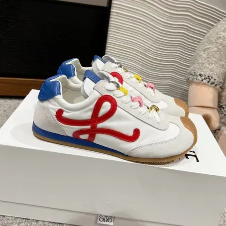 ロエベ スニーカー