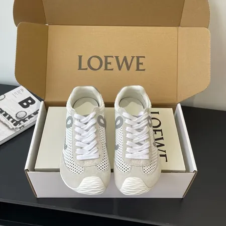 ロエベ カジュアルシューズ