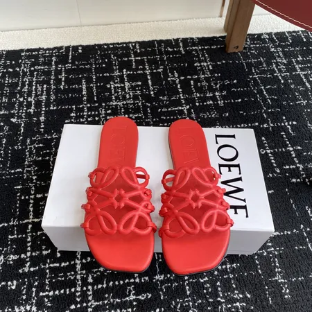 ロエベ スリッパ