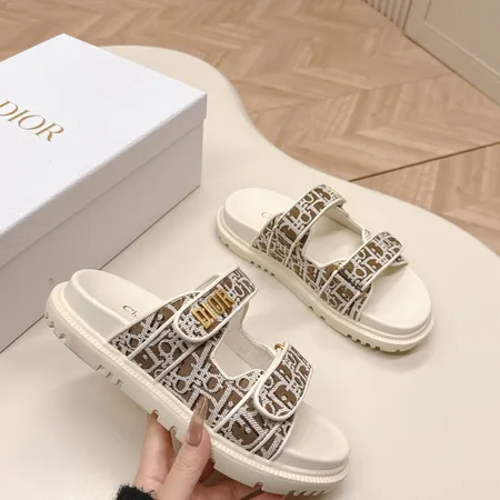 ディオール スリッパ