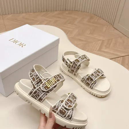 ディオール サンダル