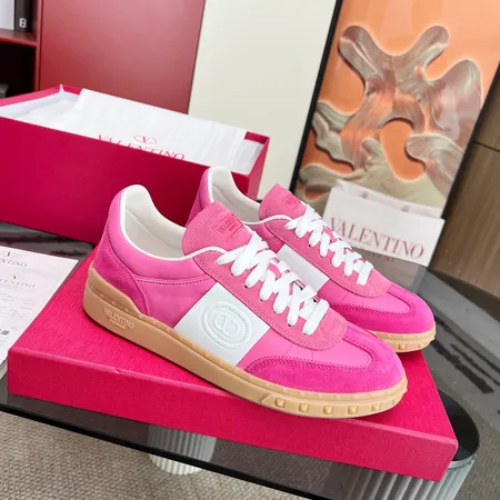 ヴァレンティノ カジュアルシューズ