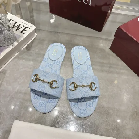 グッチ スリッパ