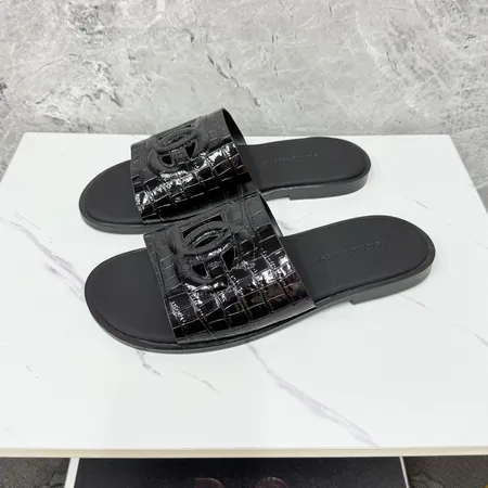 ドルチェ＆ガッバーナ スリッパ