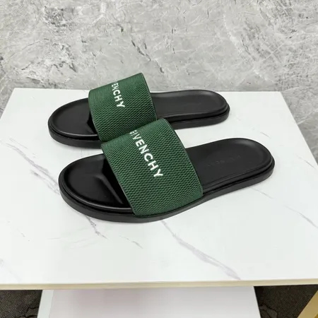 ジバンシィ スリッパ