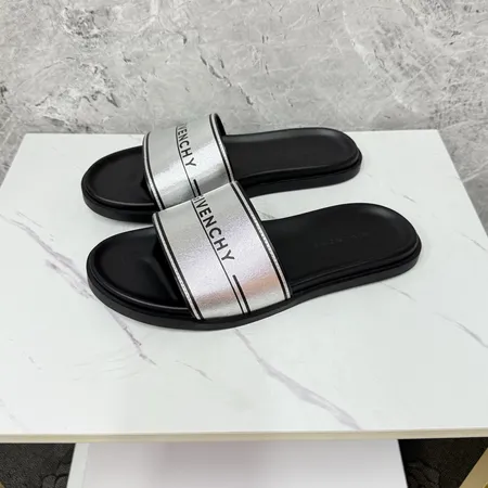 ジバンシィ スリッパ