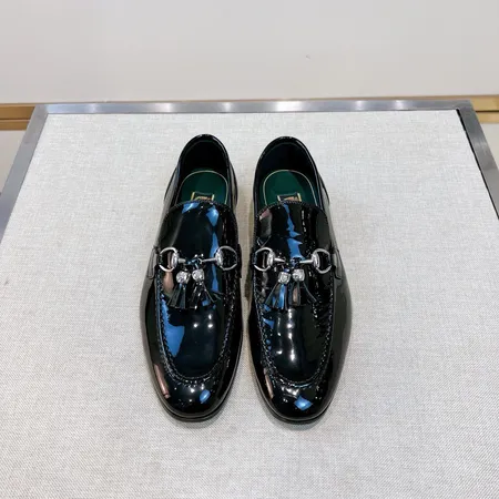 グッチ ビジネスシューズ