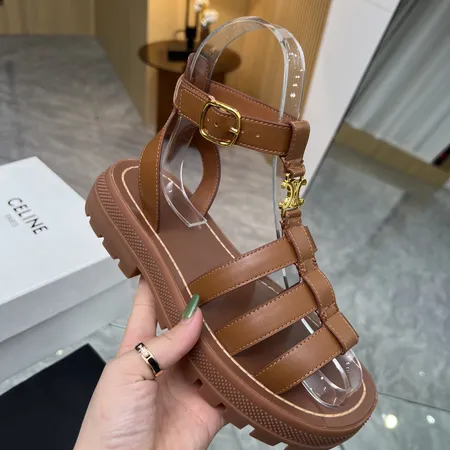 セリーヌ サンダル