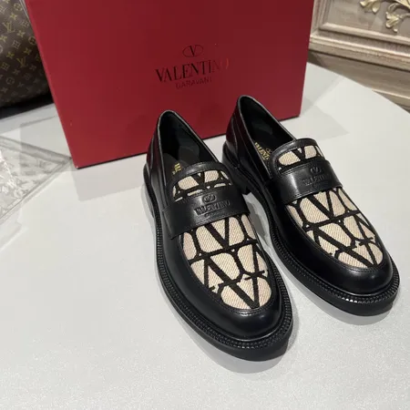 ヴァレンティノ ビジネスシューズ