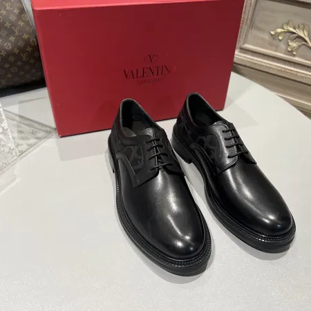 ヴァレンティノ ビジネスシューズ