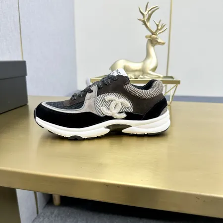 シャネル カジュアルシューズ