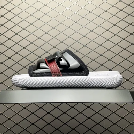 エアジョーダン スリッパ