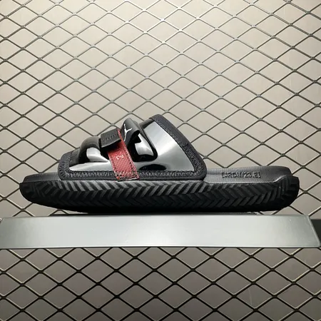 エアジョーダン スリッパ