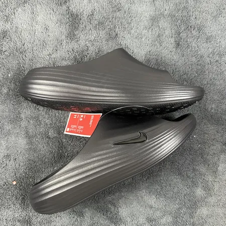 ナイキ スリッパ