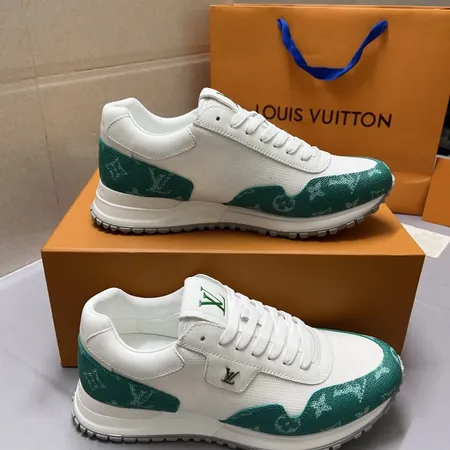 ルイヴィトン カジュアルシューズ