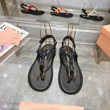 ミュウミュウ サンダル