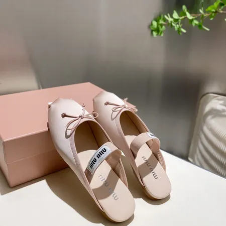 ミュウミュウ スリッパ