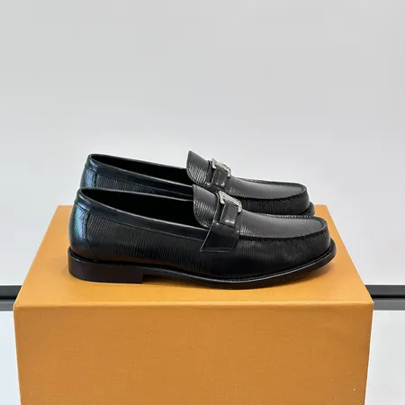 ルイヴィトン ビジネスシューズ