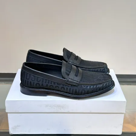 モスキーノ ビジネスシューズ