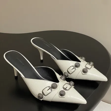 バレンシアガ サンダル