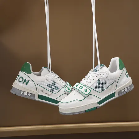 ルイヴィトン カジュアルシューズ