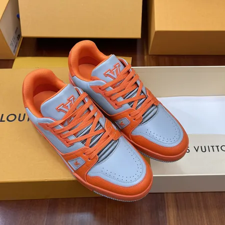 ルイヴィトン カジュアルシューズ