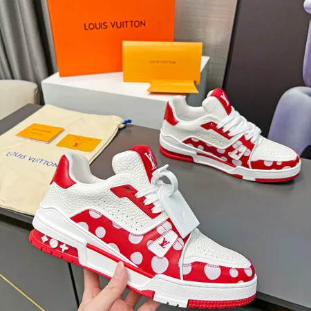 ルイヴィトン カジュアルシューズ