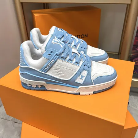 ルイヴィトン カジュアルシューズ