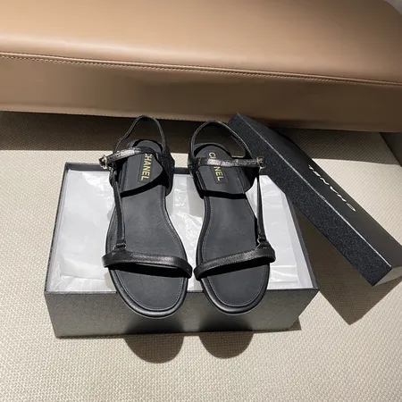 シャネル サンダル