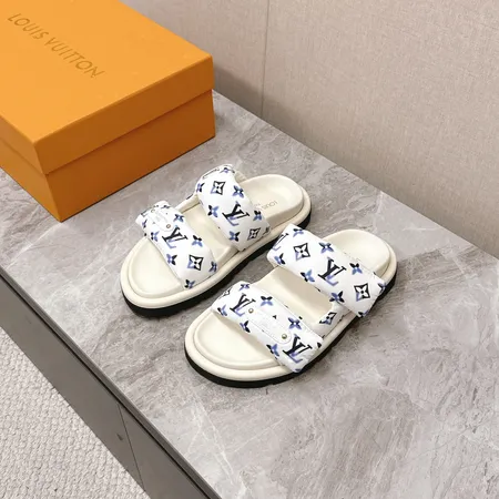 ルイヴィトン スリッパ