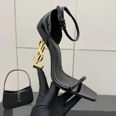 イブサンローラン サンダル