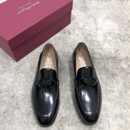 フェラガモ ビジネスシューズ