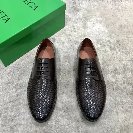 ボッテガ ヴェネタ ビジネスシューズ