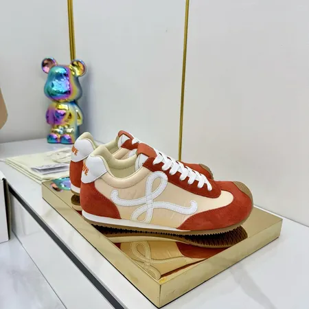 ロエベ カジュアルシューズ