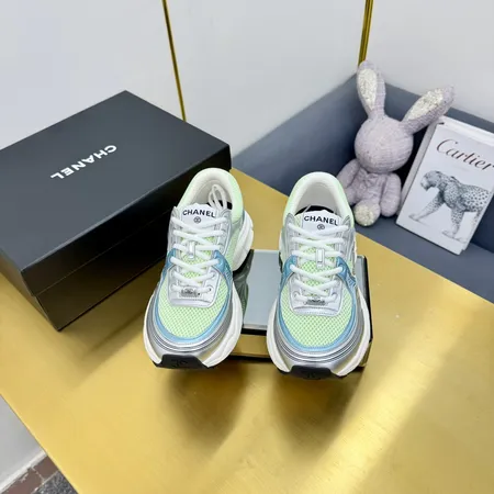 シャネル スニーカー