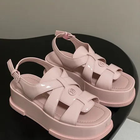 ルイヴィトン サンダル