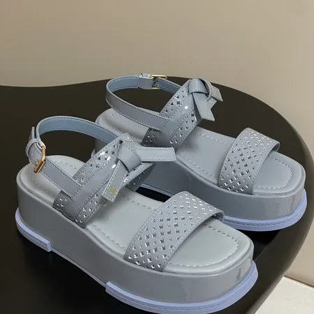 ルイヴィトン サンダル