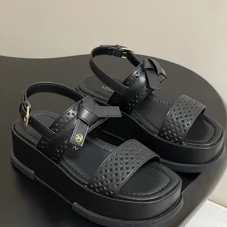 ルイヴィトン サンダル